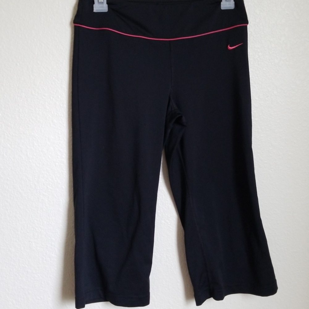 Nike workout capri